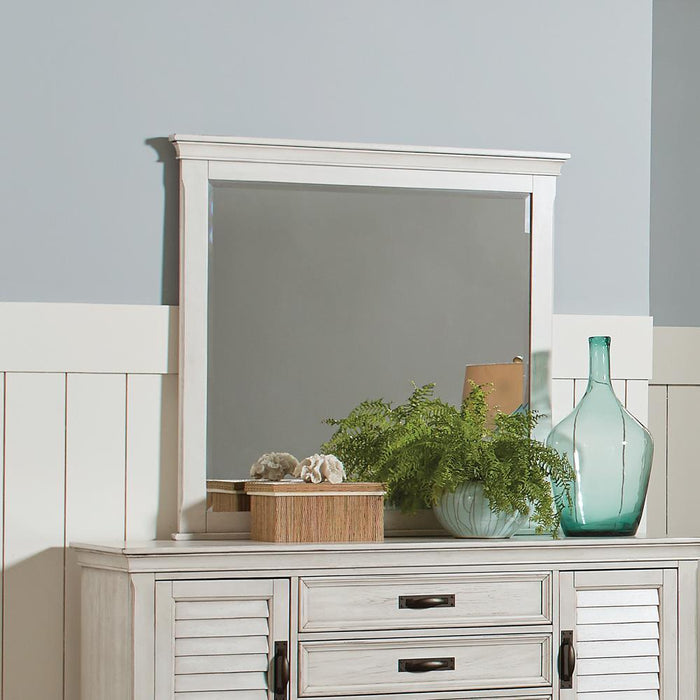antique white dresser with mirror Shabby Chic Painted | Distressed Dresser With Castors & Chippy Paint | Vintage Knobs Three Drawer Dresser are sure to make a sophisticated statement in your restful retreat Robbinsdale - Dresser, Mirror -